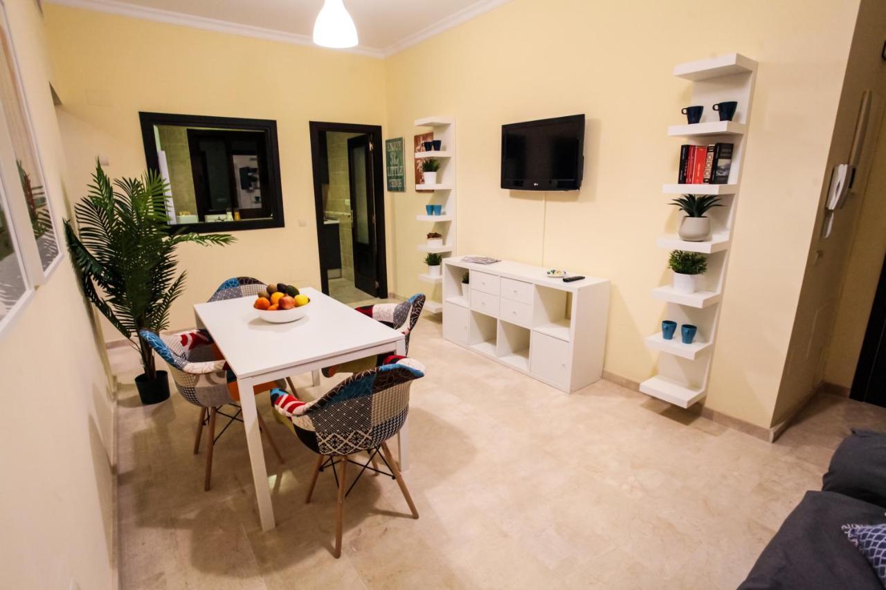 Carreteria Center Apartments Malaga Exterior photo